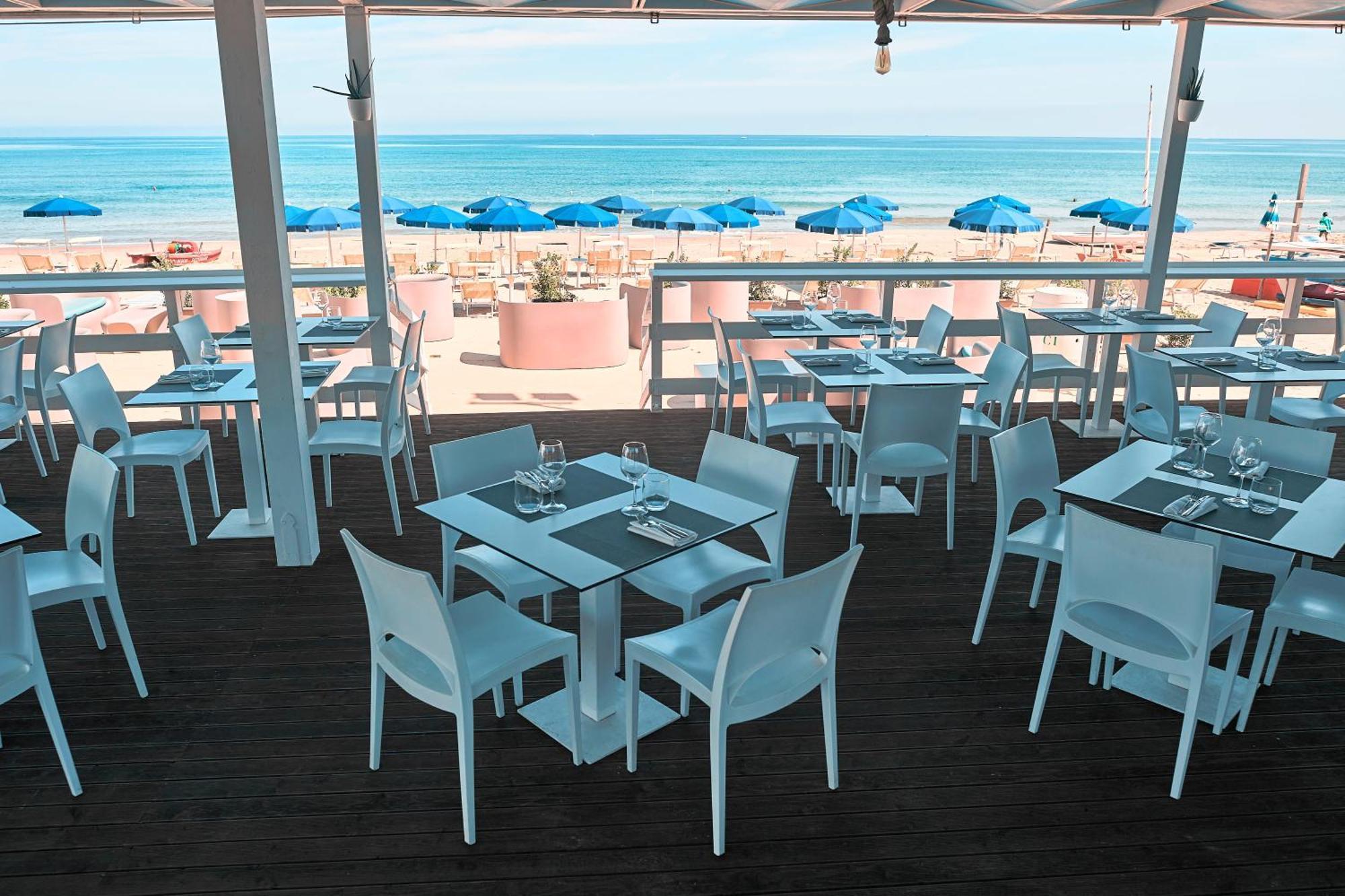 Hotel La Battigia Alcamo Marina Bagian luar foto